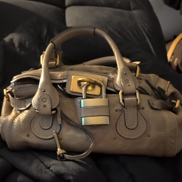 Chloe Handbags - Chloe Tan Leather Shoulder Bag with Gold Accents Authentic